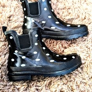 Journee Rain Boots